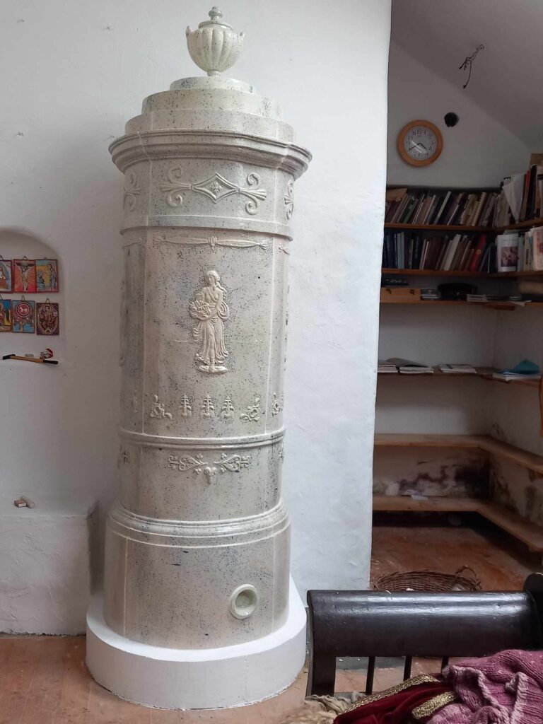 Rátét díszes hengeres kályha  – Salföld